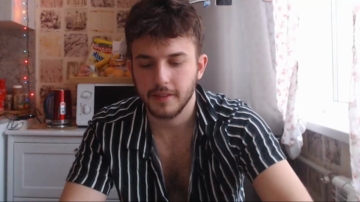 Christian_Baker  15-12-2021 video boots